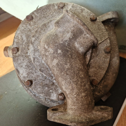 Waterpump Assy 6/8LXB with cover